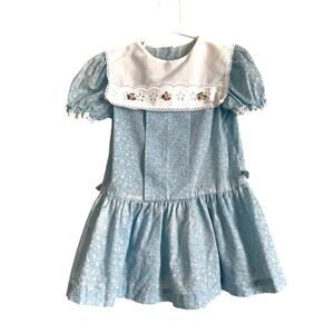 Evy vintage dress blue short sleeve eyelet bib collar lightweight cottage core 4